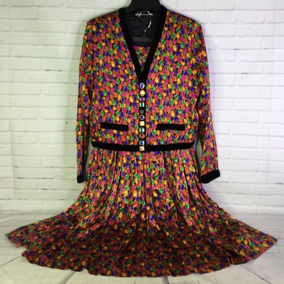 Vintage Dresses & Skirts - VTG Jeweled All Over Print Blazer Jacket Skirt Set